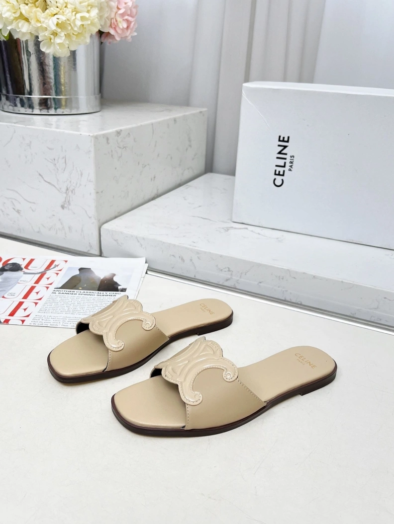 Trendsetting Cxlxne Slippers 116196
