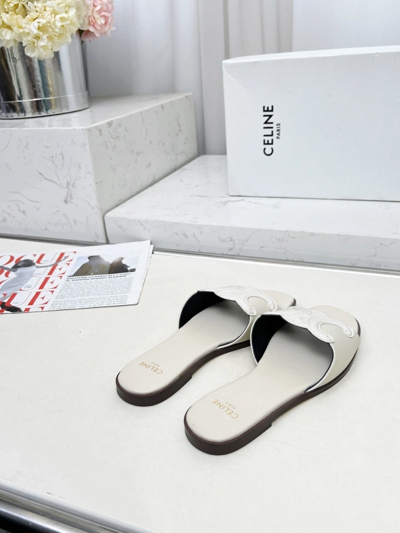 Minimalist Cxlxne Slippers 116184