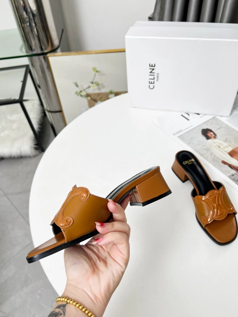 Timeless Cxlxne Slippers 116177