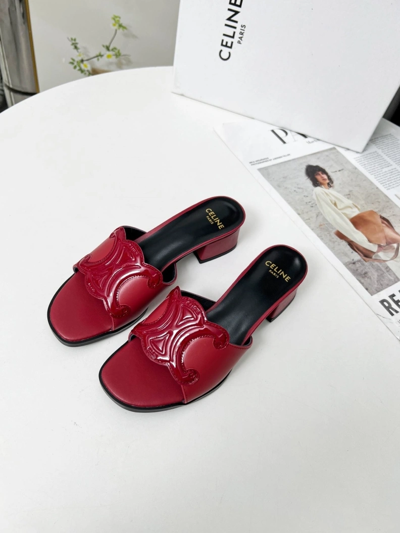EyeCatching Cxlxne Slippers 116193