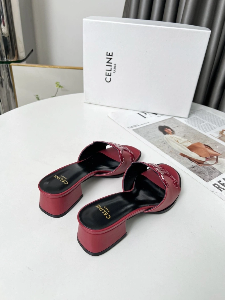 EyeCatching Cxlxne Slippers 116193