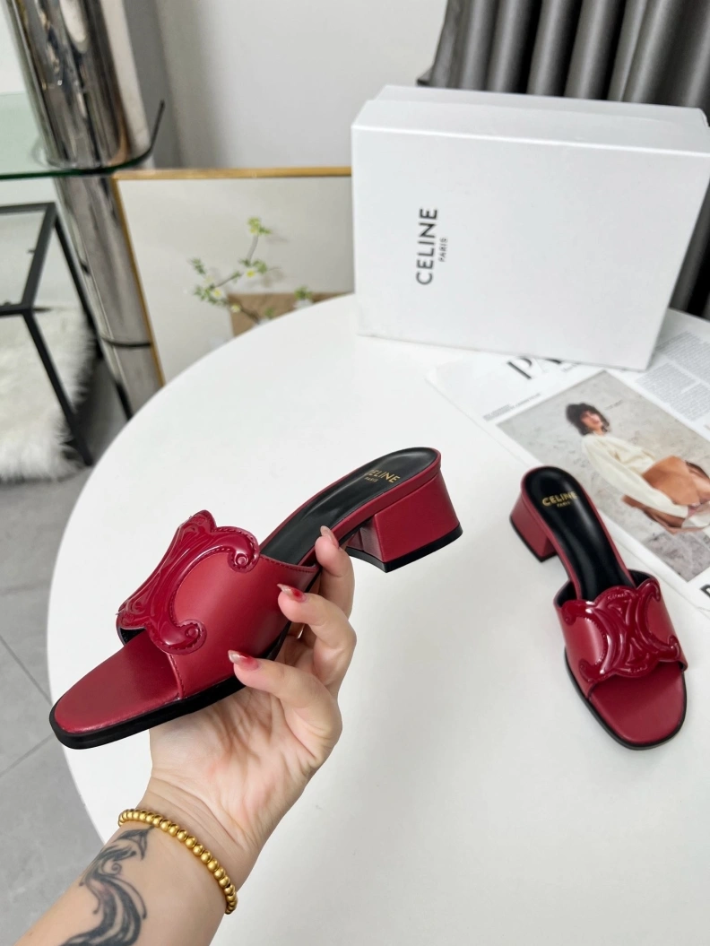 EyeCatching Cxlxne Slippers 116193