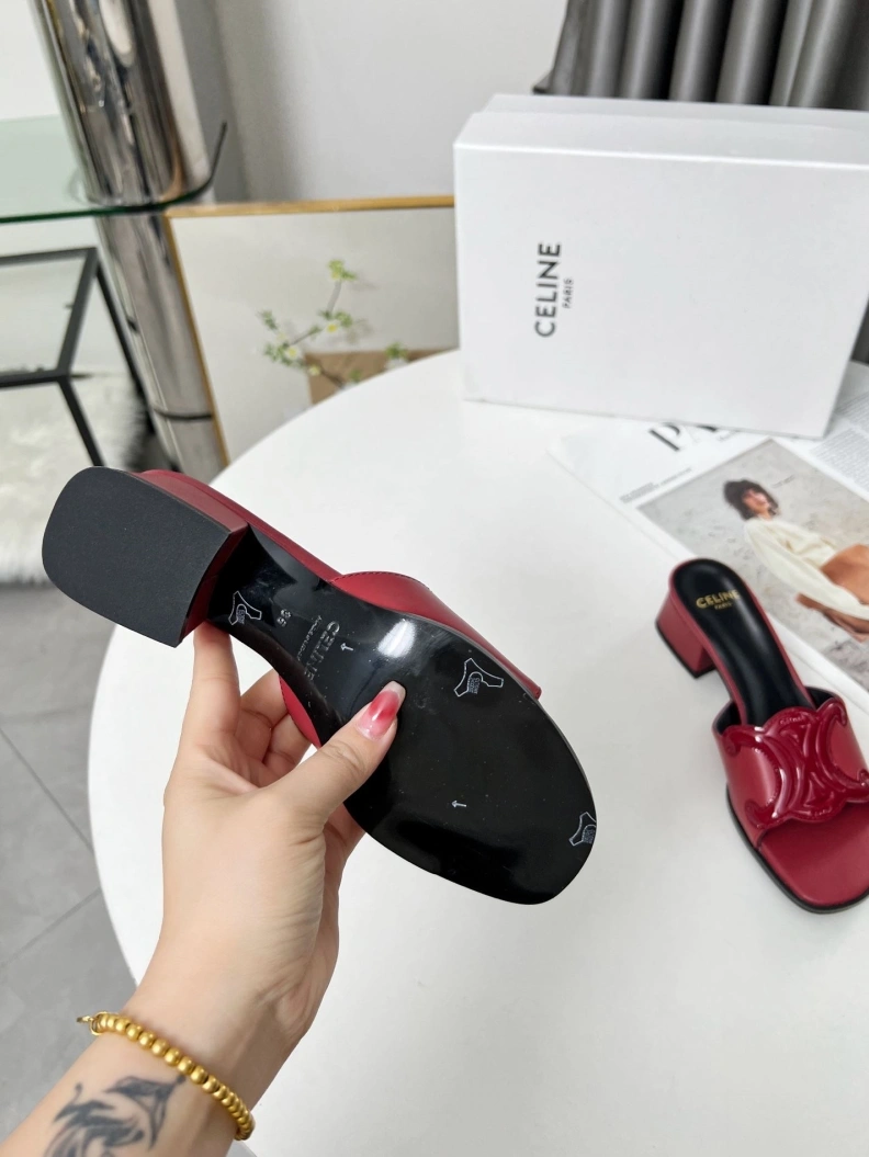 EyeCatching Cxlxne Slippers 116193