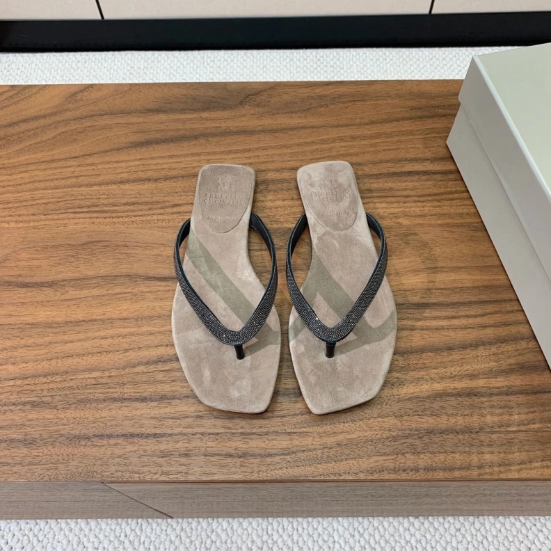 Othxr Slippers Affordable 212884