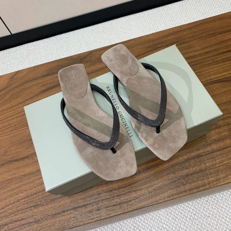Othxr Slippers Affordable 212884