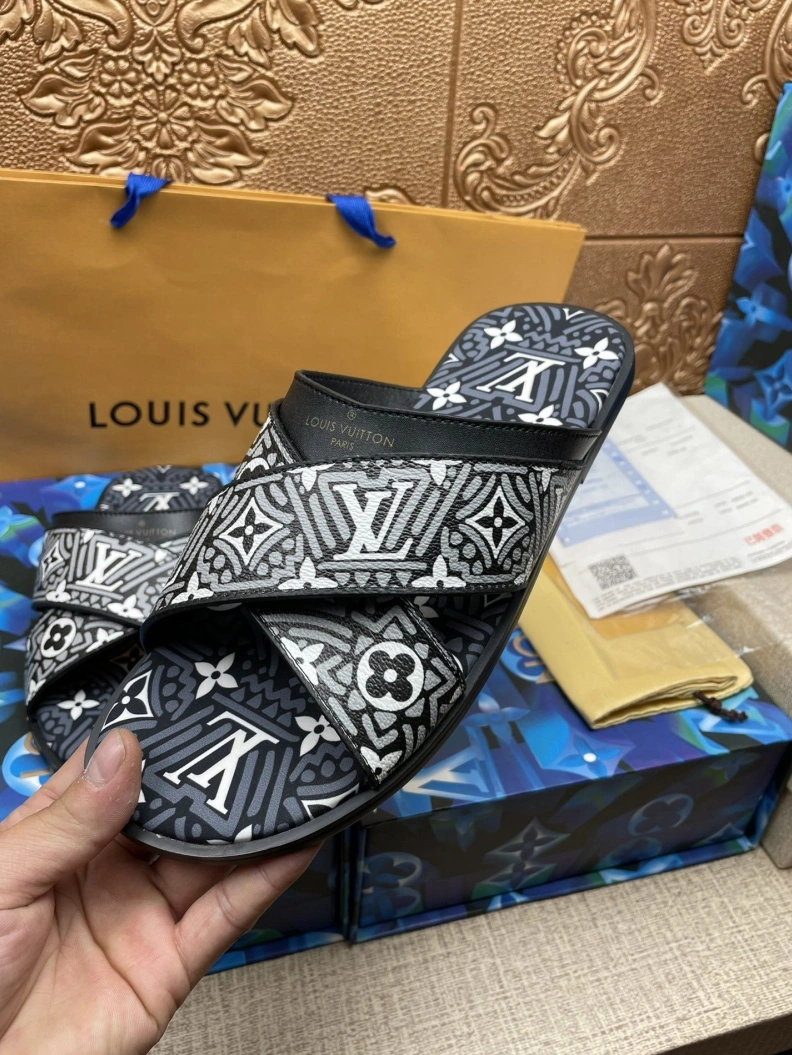 Bright LX Slippers 185032