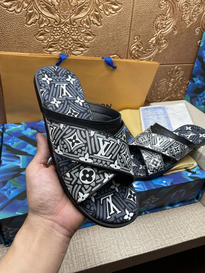 Bright LX Slippers 185032