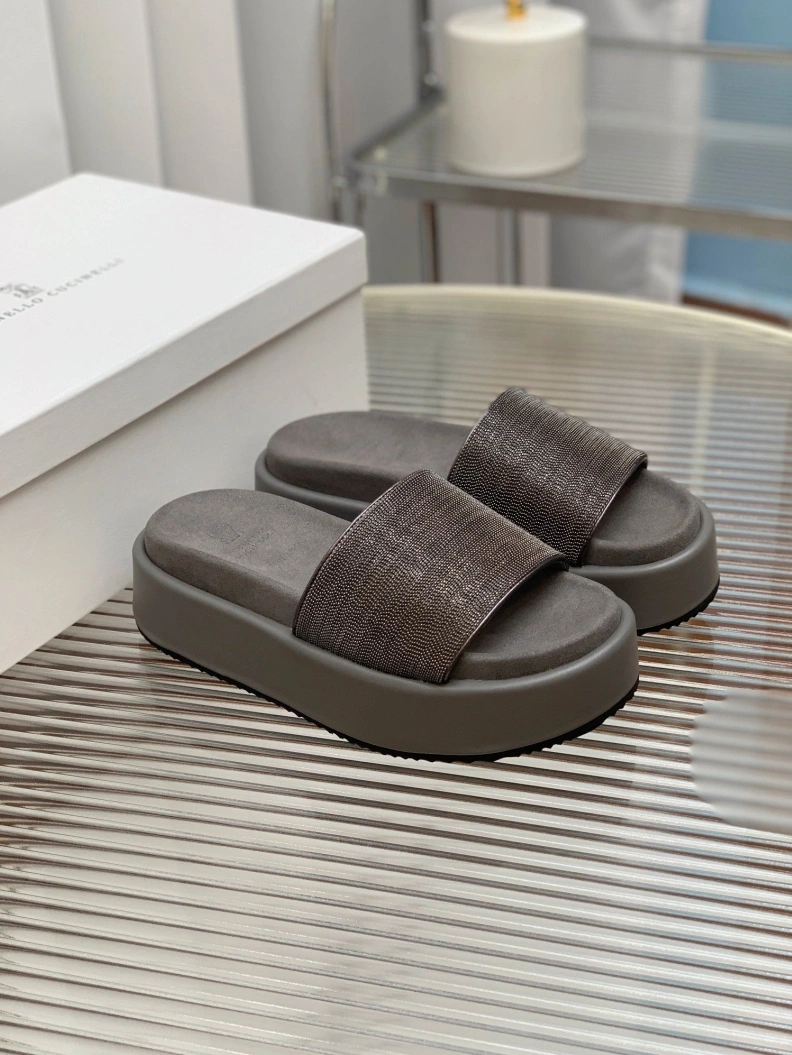 Trendsetting Othxr Slippers 212893