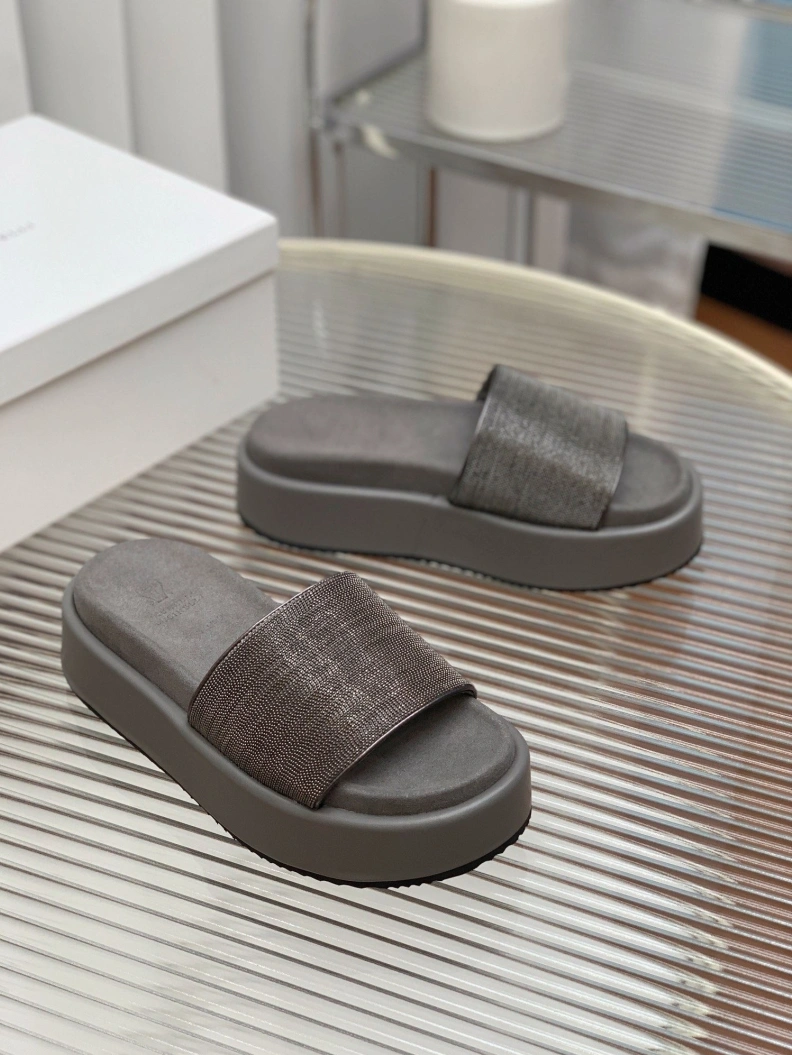 Trendsetting Othxr Slippers 212893