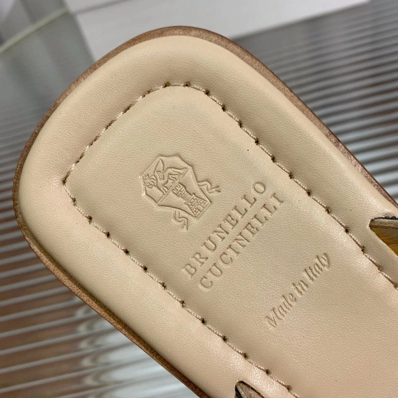 Soft Othxr Slippers 212866