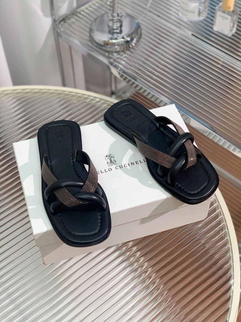 Efficient Othxr Slippers 212864