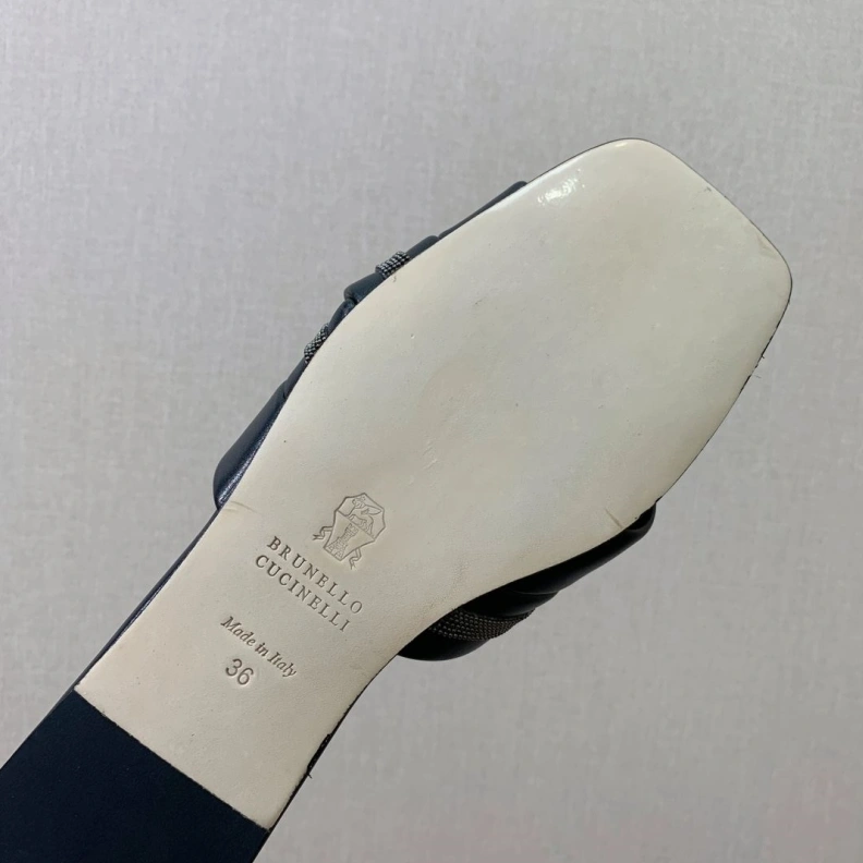 Othxr Slippers WellDesigned 212858