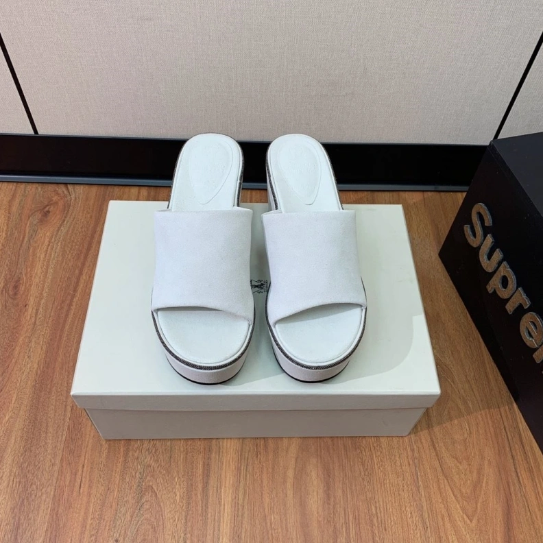 Othxr Slippers TopPick 212848