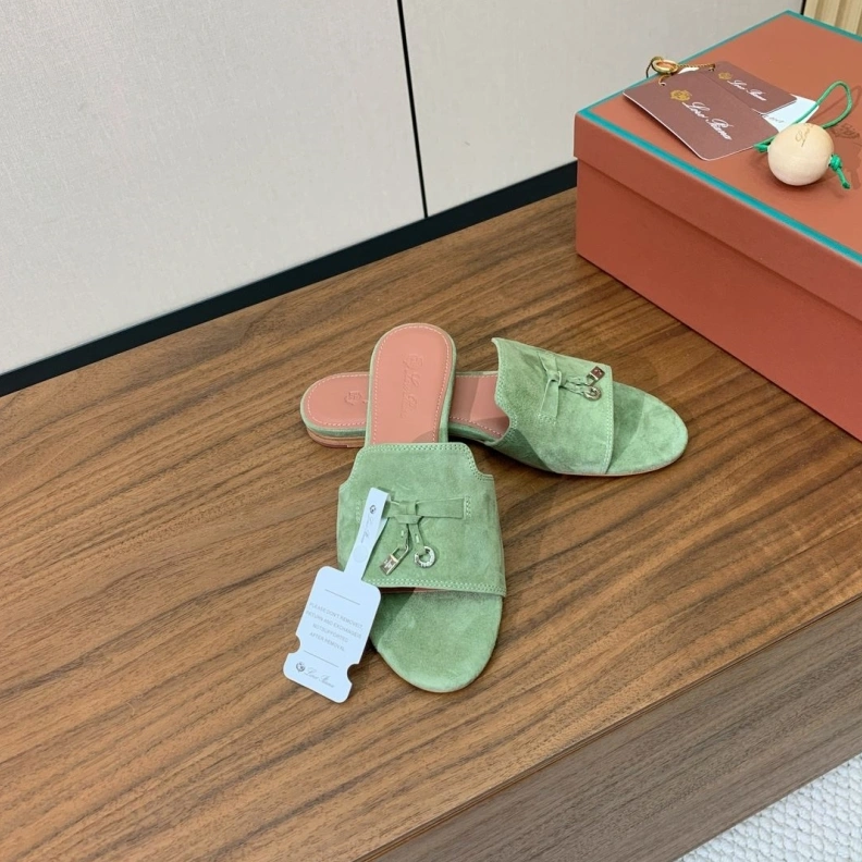 Othxr Slippers Practical 212840