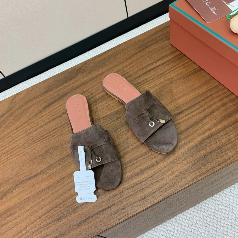 Othxr Slippers Practical 212830