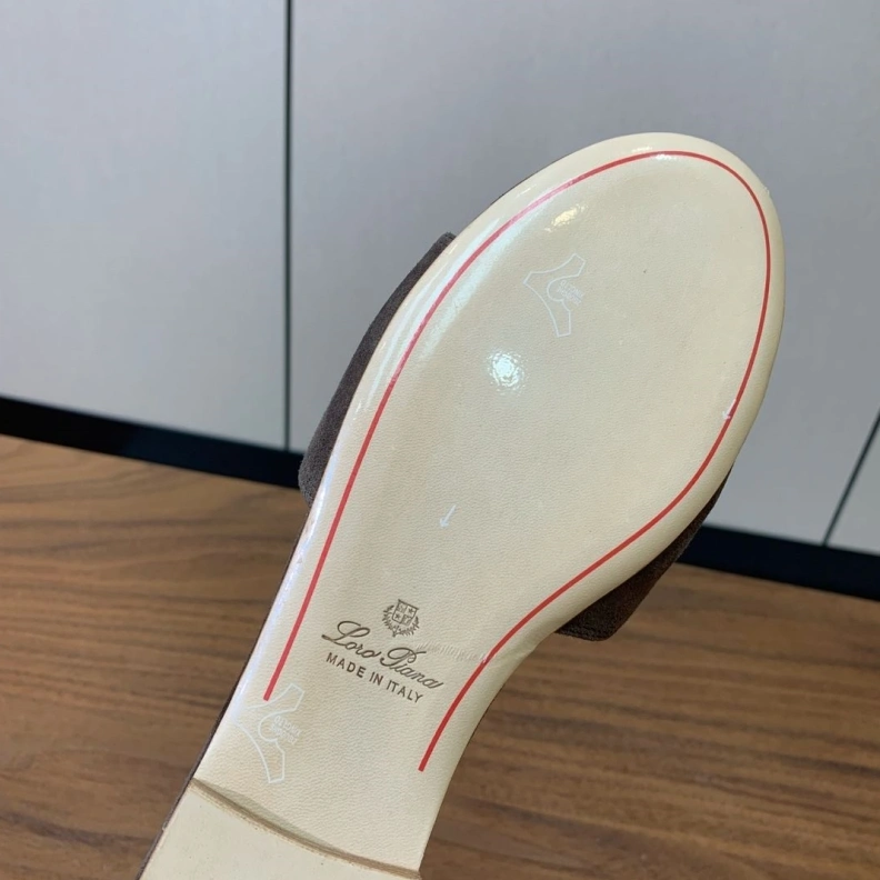 Othxr Slippers Practical 212830