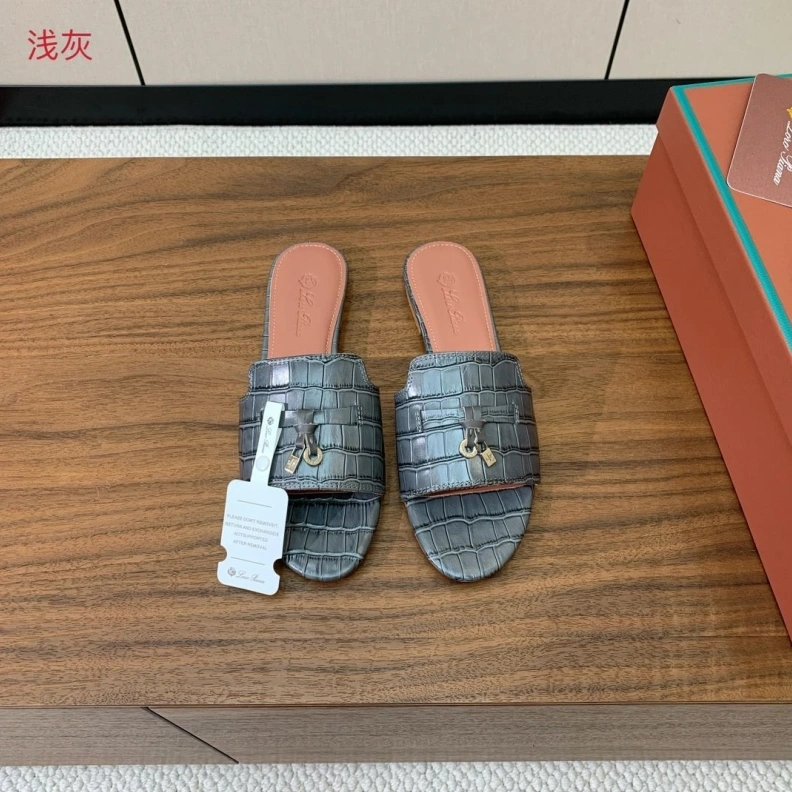 Classic Othxr Slippers 212824