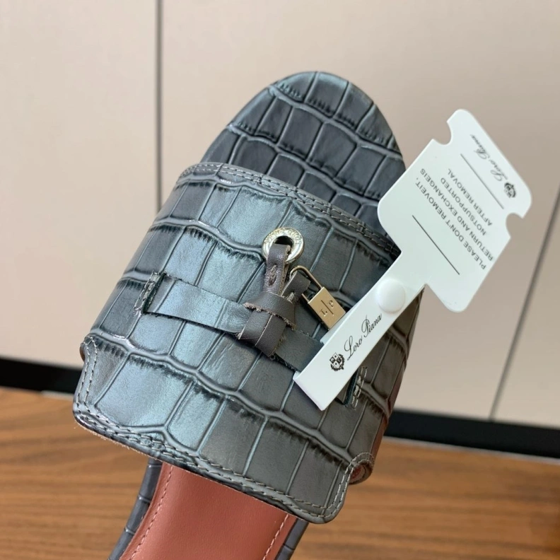Classic Othxr Slippers 212824