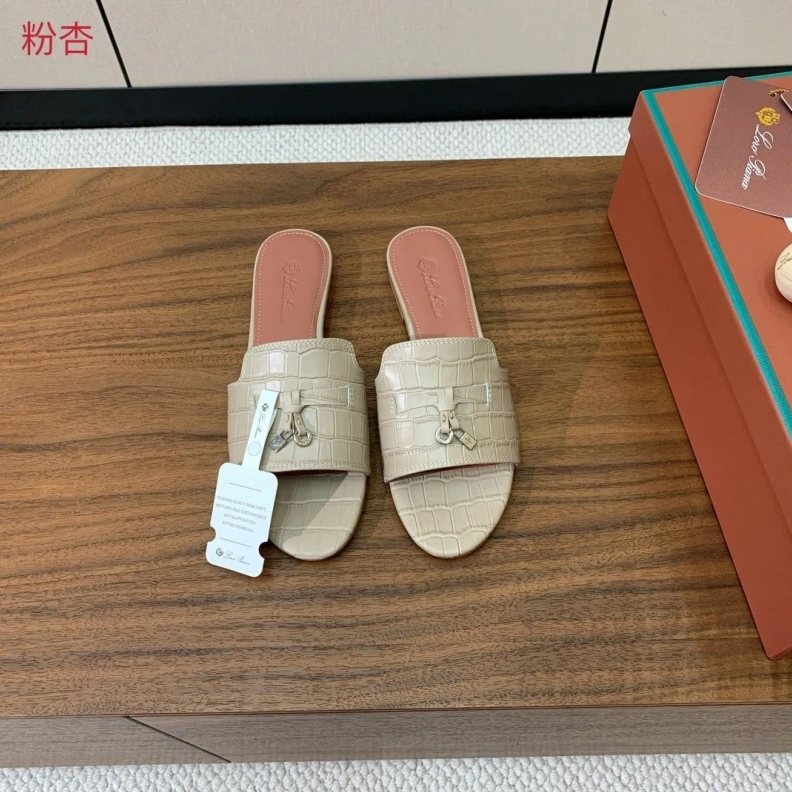 Compact Othxr Slippers 212820