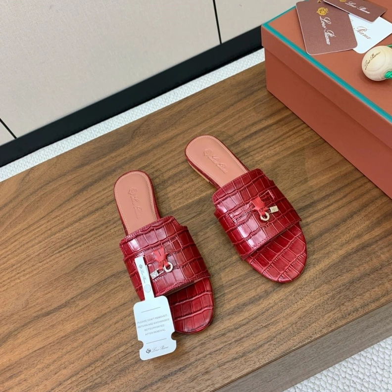Breathable Othxr Slippers 212818