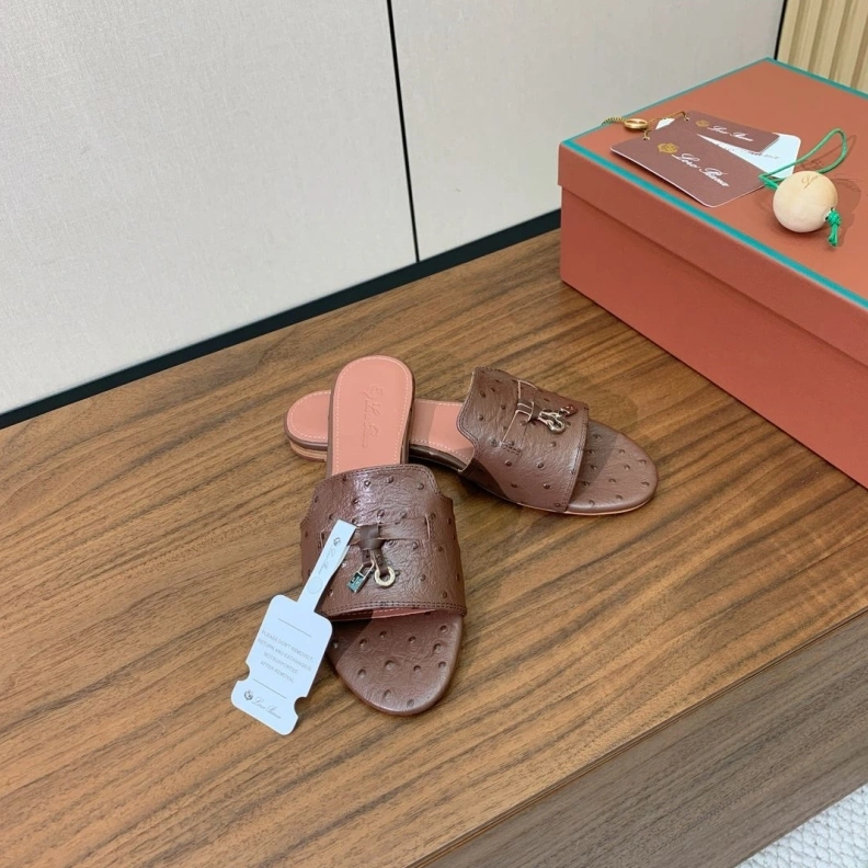 Classic Othxr Slippers 212812