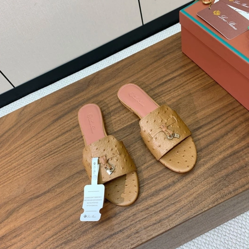 Versatile Othxr Slippers 212811
