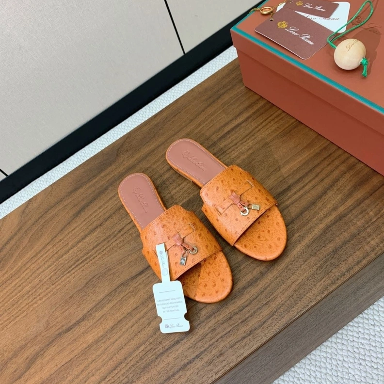Othxr Slippers HighQuality 212810