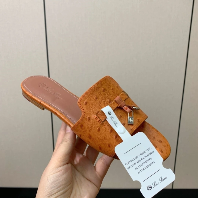 Othxr Slippers HighQuality 212810