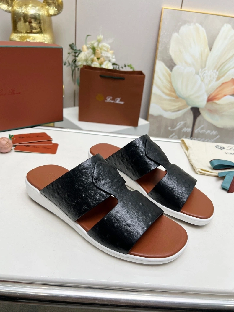 Cozy Othxr Slippers 212775