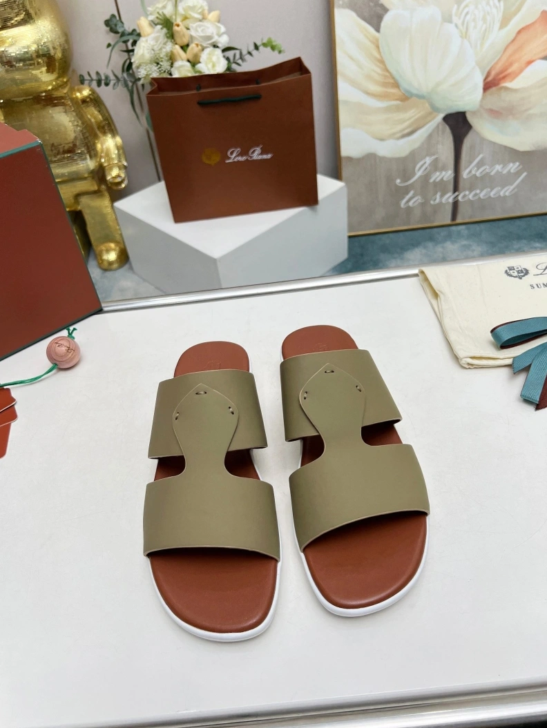 Durable Othxr Slippers 212774