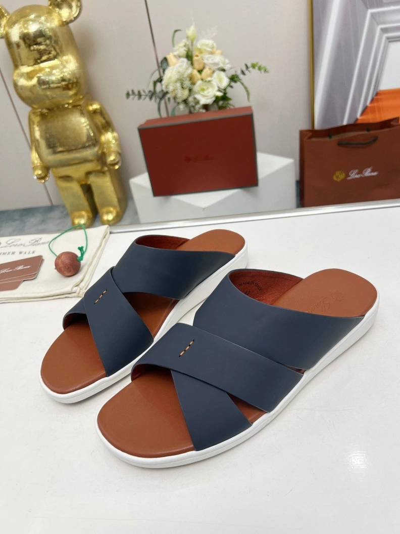 HighQuality Othxr Slippers 212771