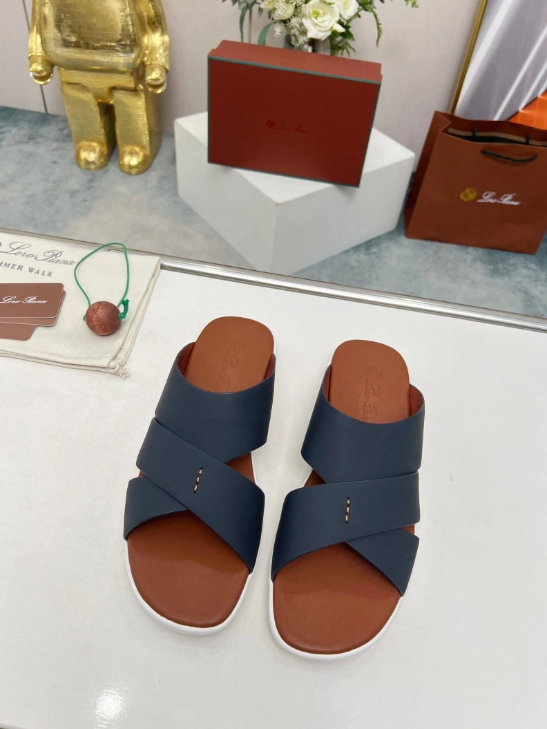 HighQuality Othxr Slippers 212771