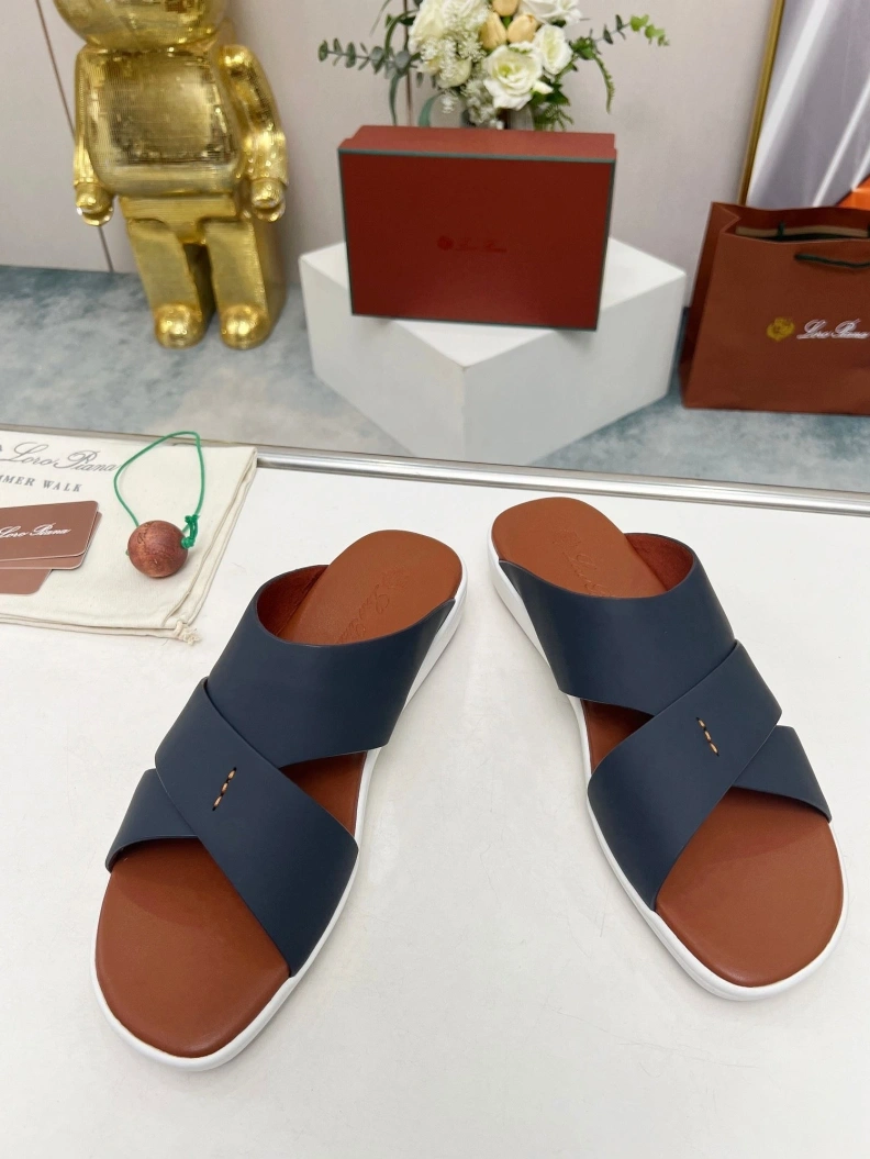 HighQuality Othxr Slippers 212771