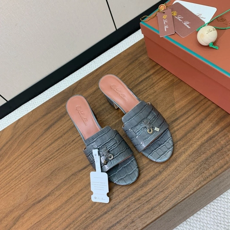 Bold Othxr Slippers 212768