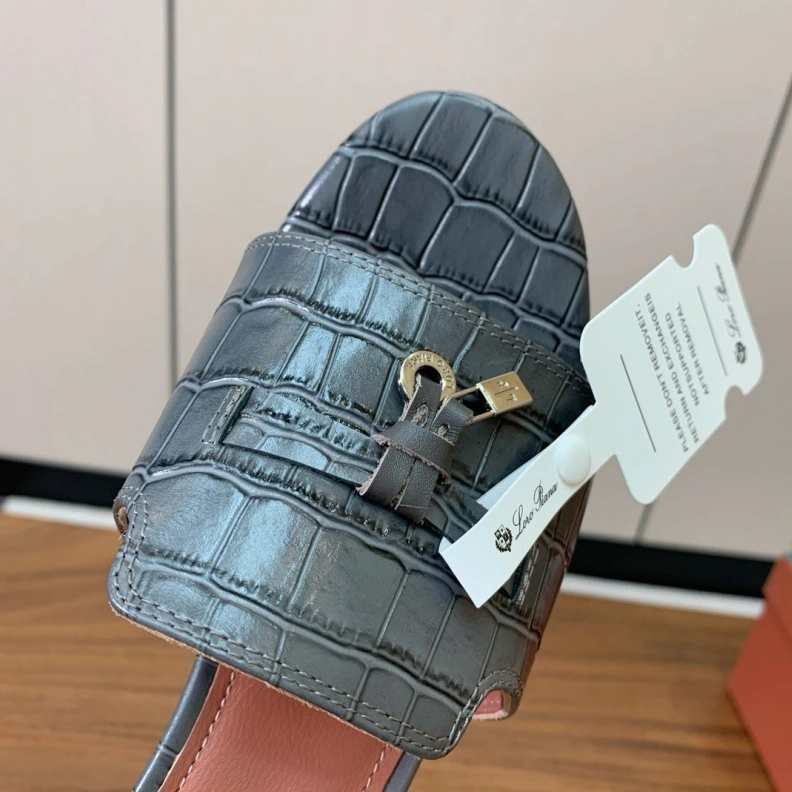 Bold Othxr Slippers 212768