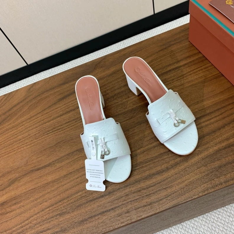 Unique Othxr Slippers 212758