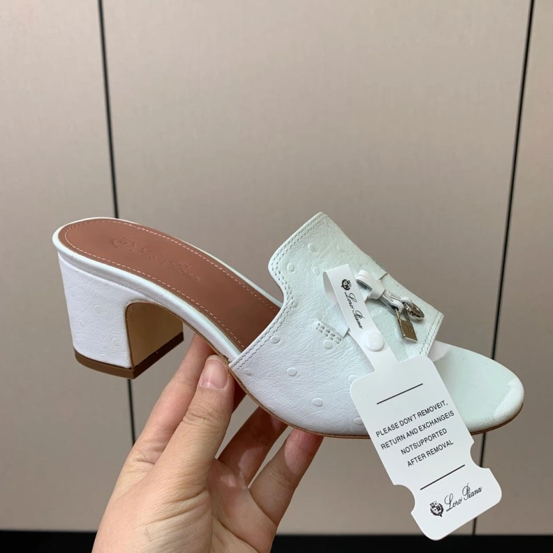 Unique Othxr Slippers 212758