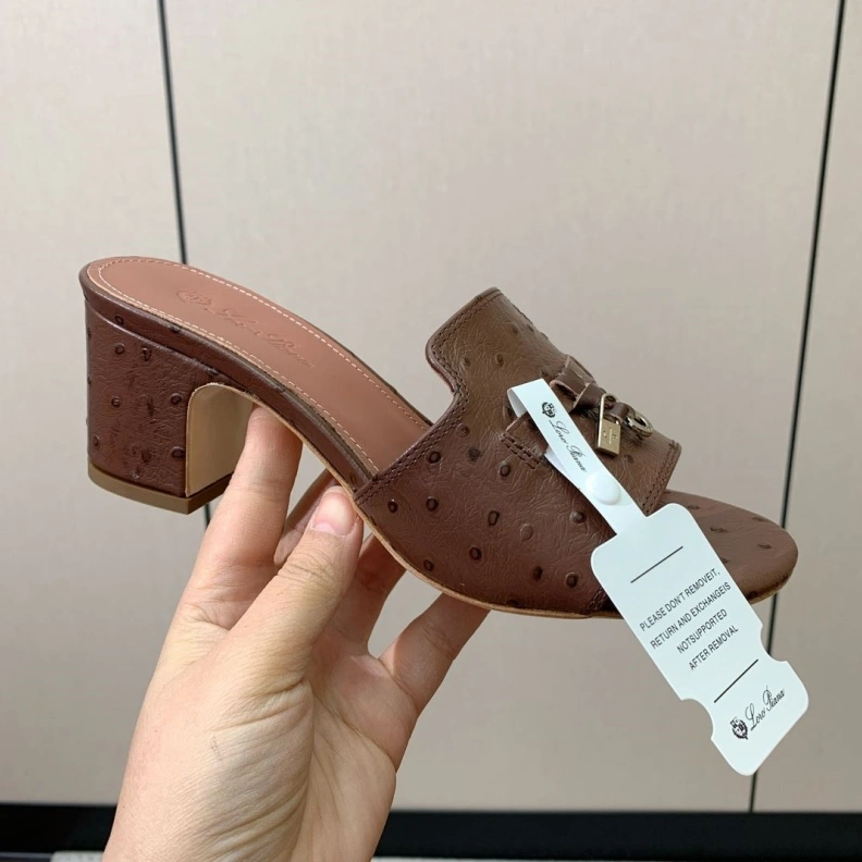 Practical Othxr Slippers 212757