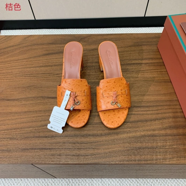 Modern Othxr Slippers 212744