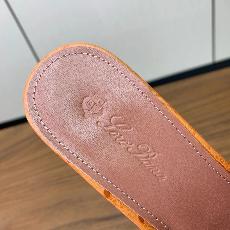 Modern Othxr Slippers 212744