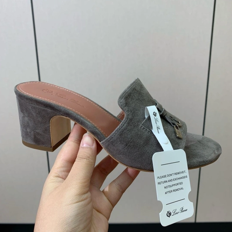Durable Othxr Slippers 212730