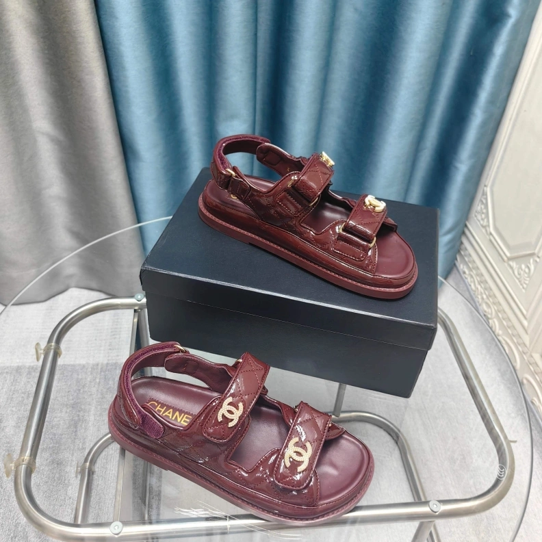 WellDesigned Chxnxl Sandals 121892