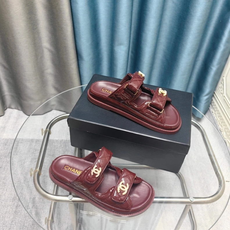 Durable Chxnxl Sandals 121889