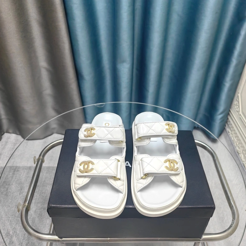Breathable Chxnxl Sandals 121901