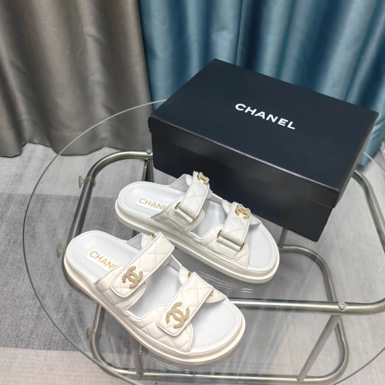 Breathable Chxnxl Sandals 121901