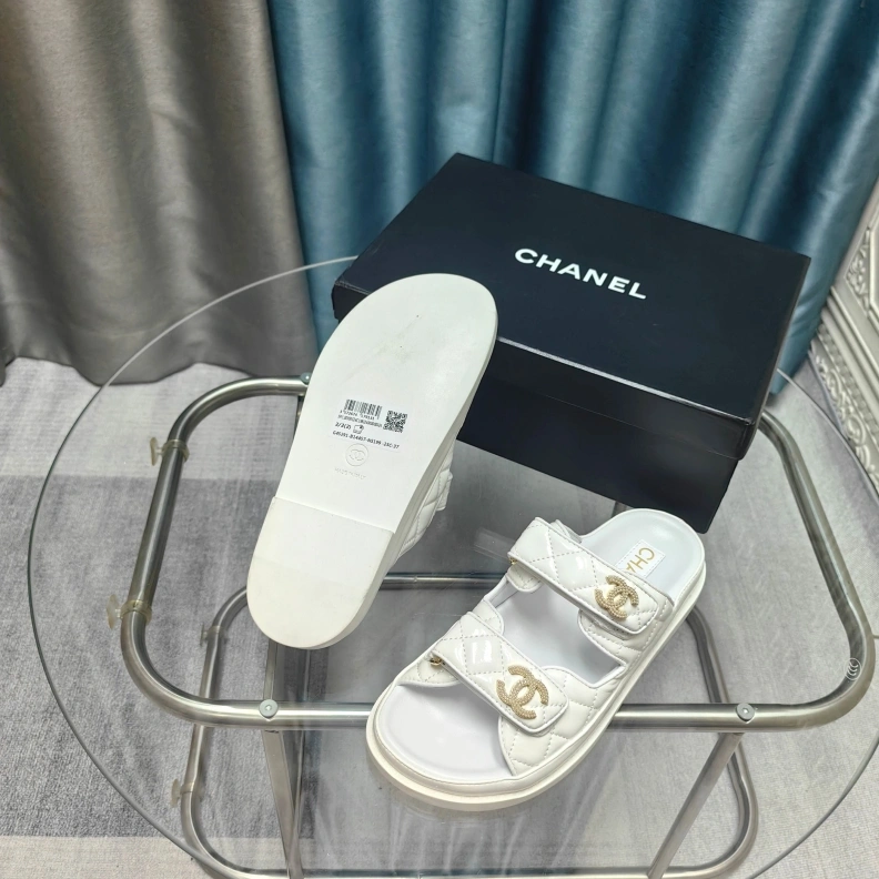 Breathable Chxnxl Sandals 121901