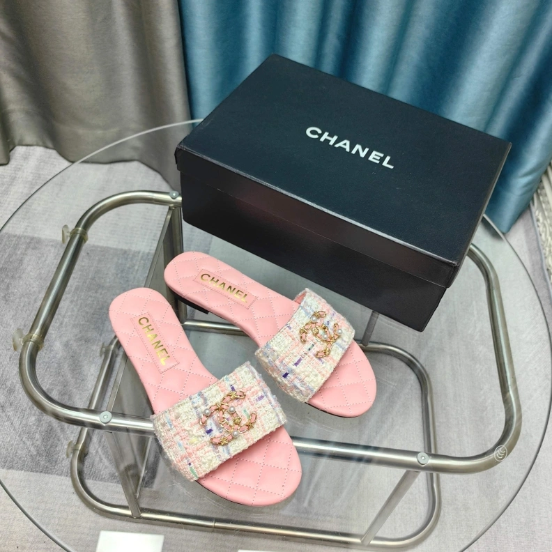 Efficient Chxnxl Slippers 121794