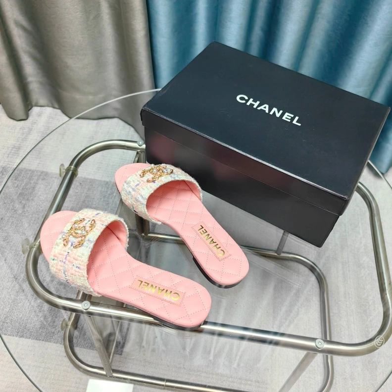 Efficient Chxnxl Slippers 121794