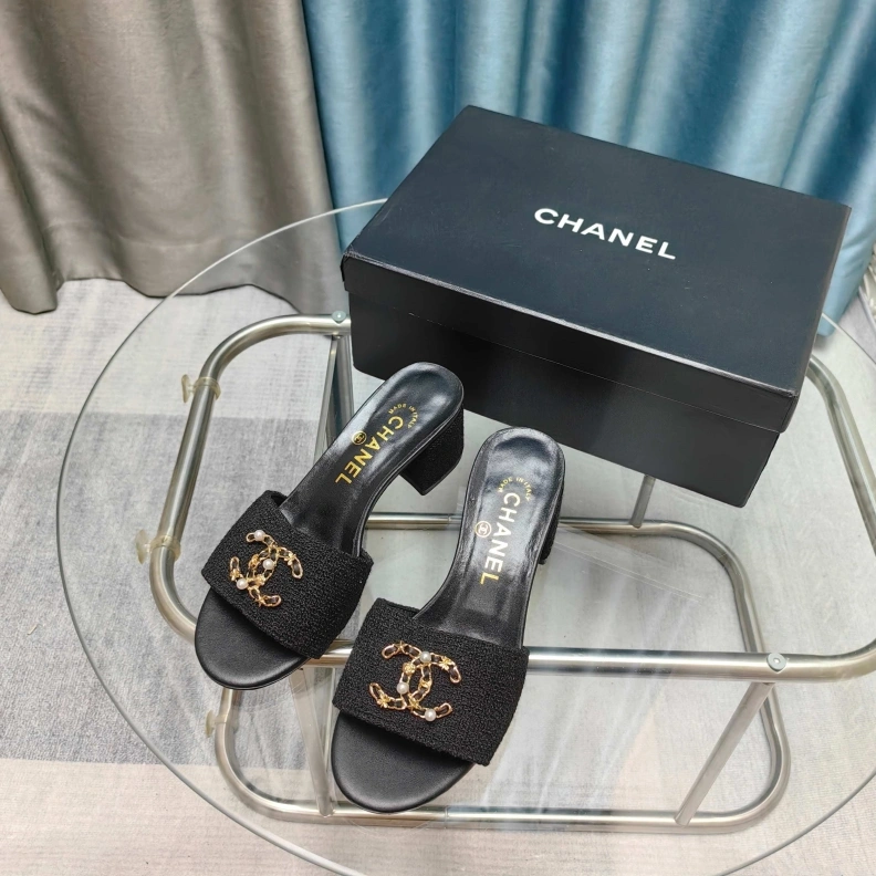 Chxnxl Slippers StreetReady 121790