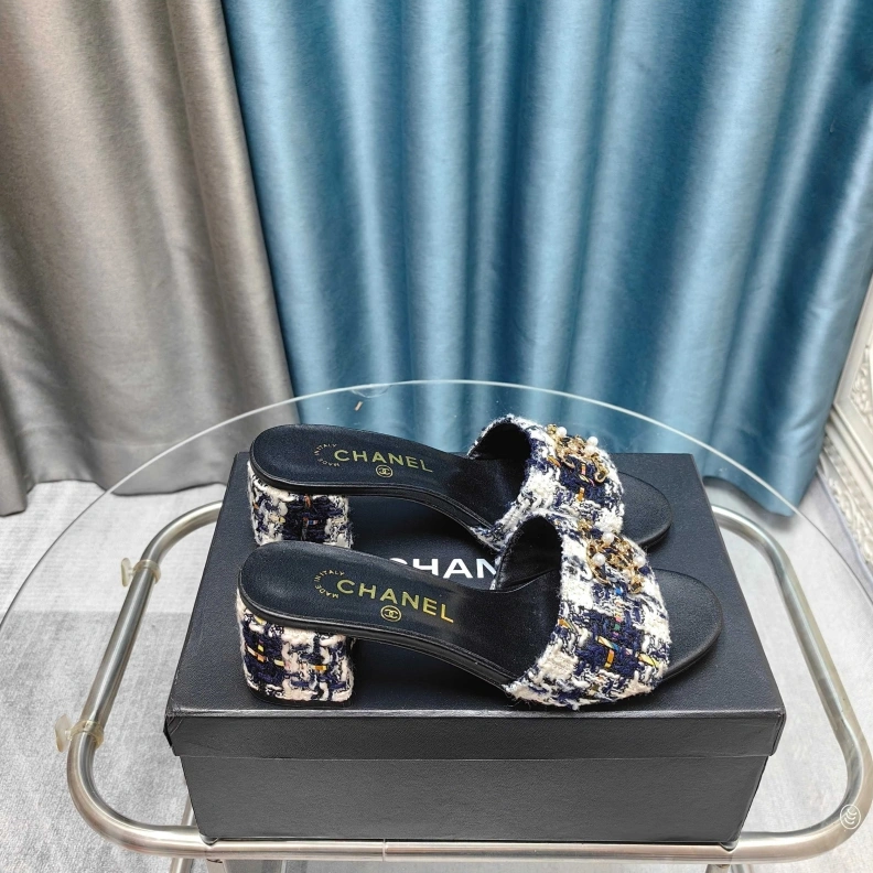 Chxnxl Slippers StreetReady 121788